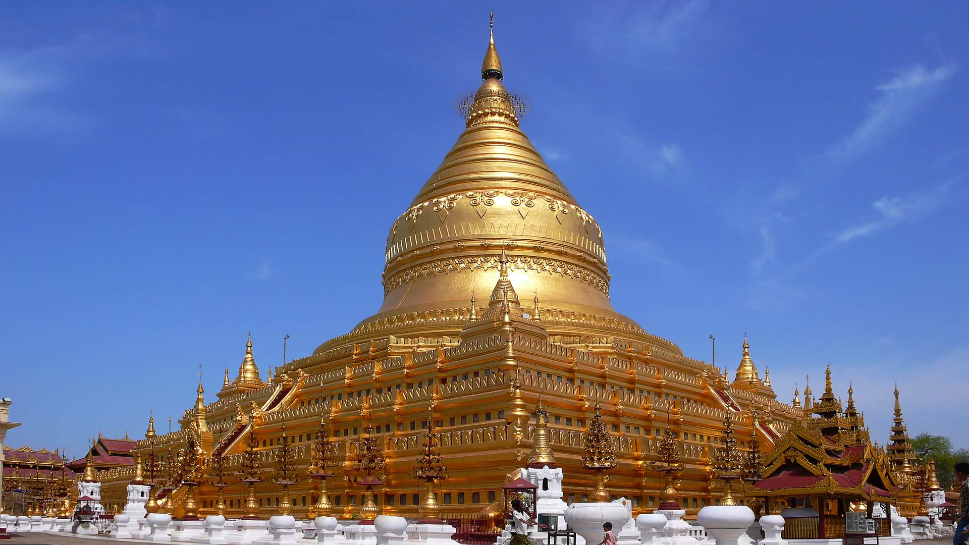 tourist attractions in myanmar essay