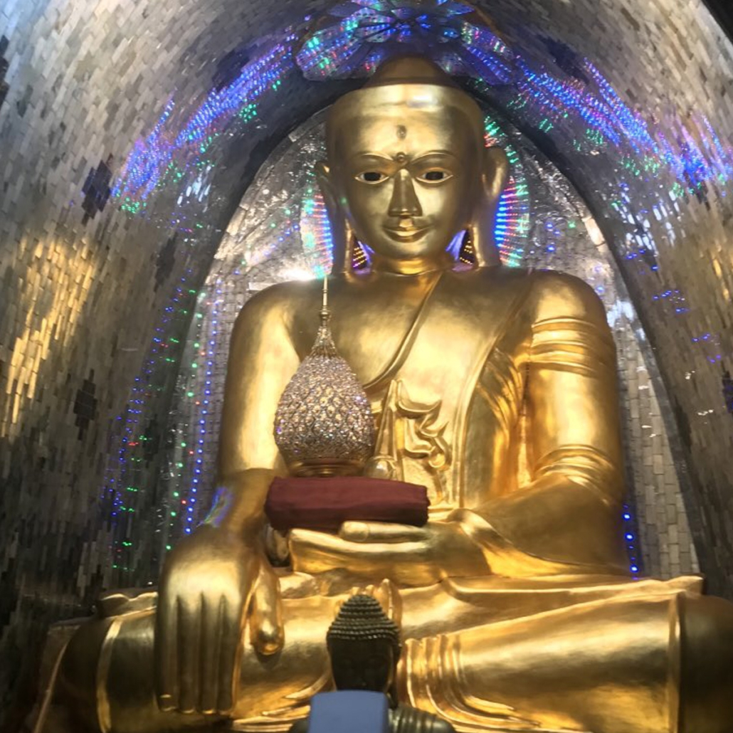 Padamyar Myetshin Buddha Image Shwedagon
