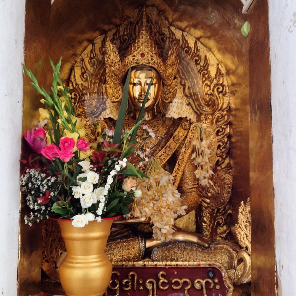 Padashin Buddha Image Shwedagon